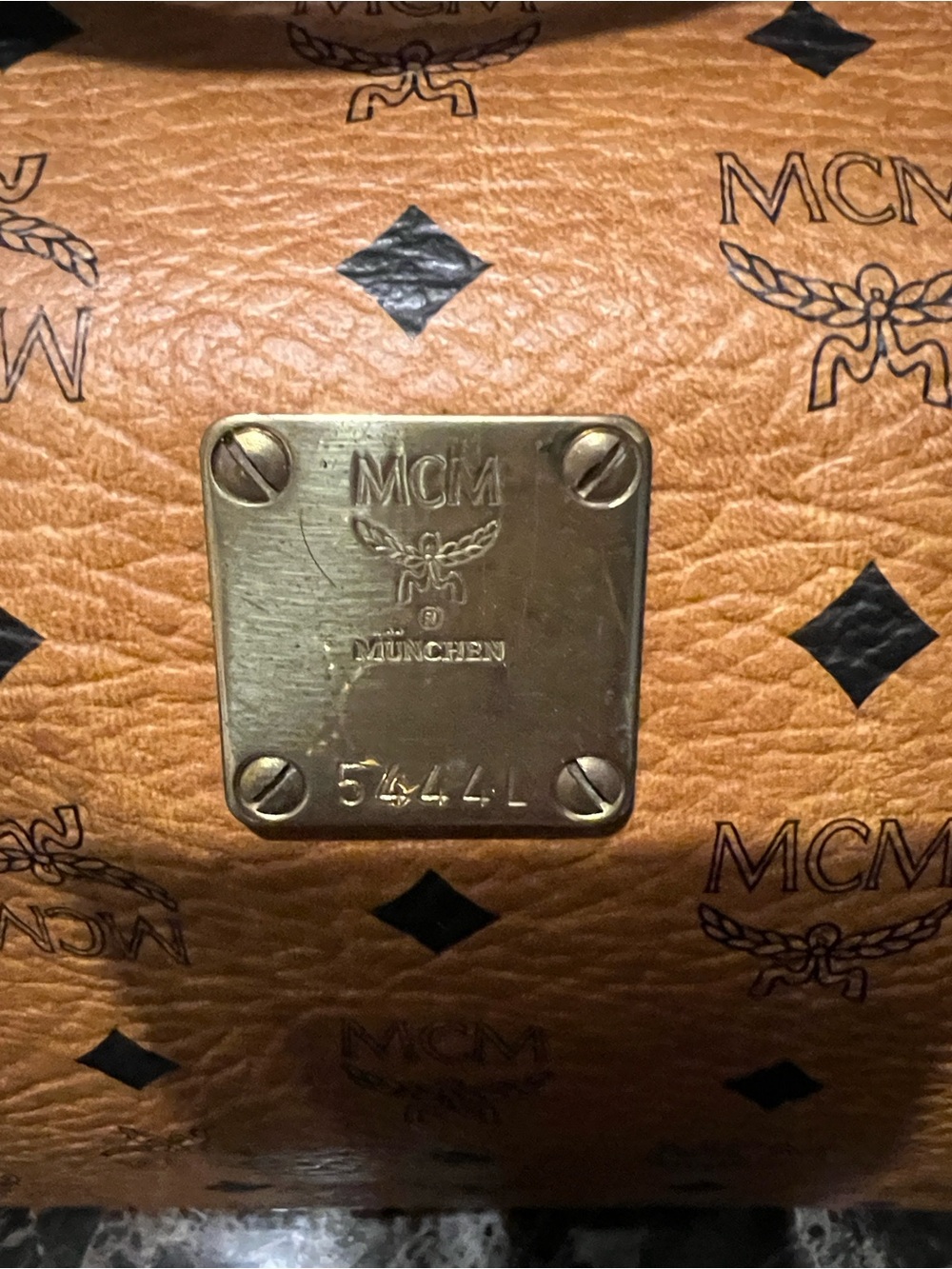 MCM Cognac Visetos Barrel Duffel with Tan Handles like a speedy 35 - Picture 6 of 12